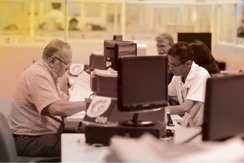 O desafio das pessoas idosas no mercado de trabalho brasileiro