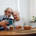 Atuação do gerontólogo em Tecnologias Assistivas e digitais para a vida cotidiana