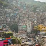 Envelhecer na favela: vozes, desafios e caminhos no Jacarezinho e Providência – Rio de Janeiro, Brasil