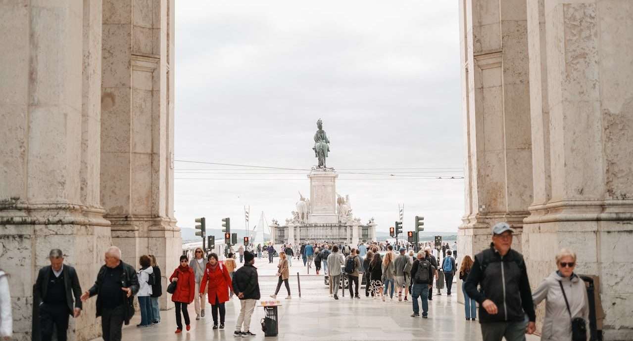 O envelhecimento em Portugal: entrevista com a prof. ª Maria Vânia Silva Nunes